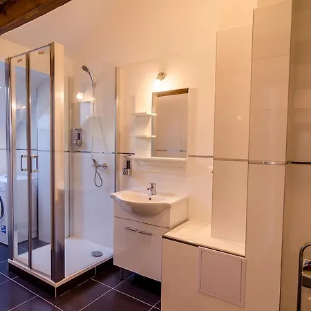 Hotel apartamentowy Churchill